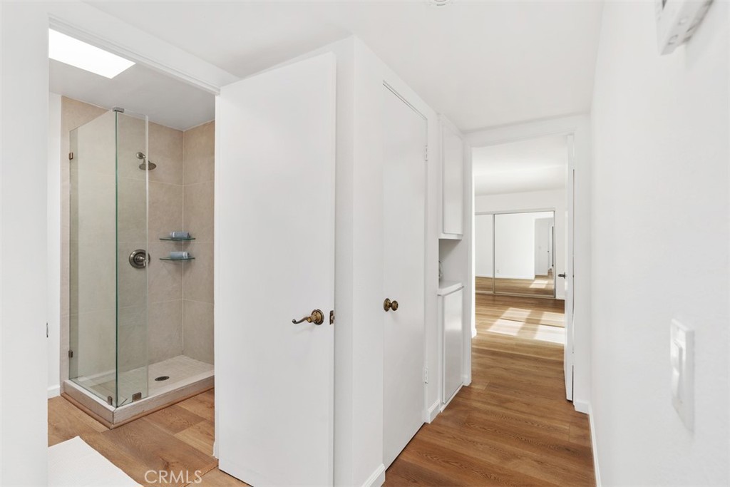 701 Calle Los Olivos