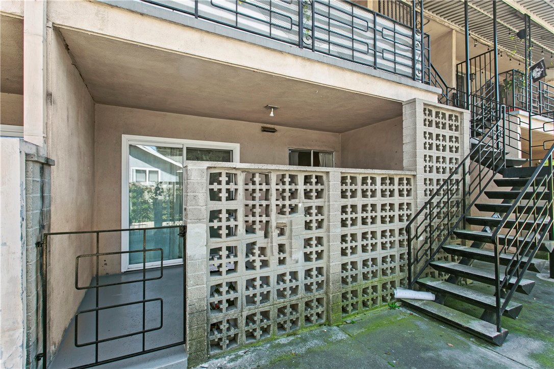 1801 Greenleaf Street 4