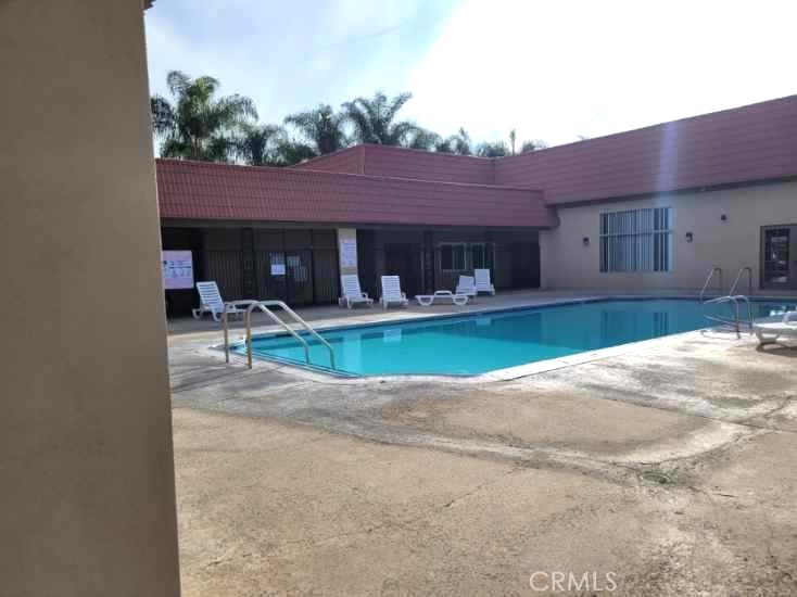 300 N Rampart Street 160