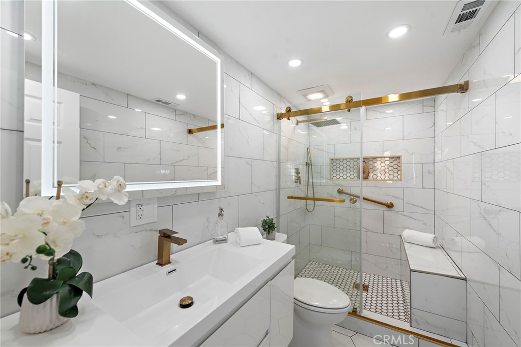 4651 Lockhaven Circle