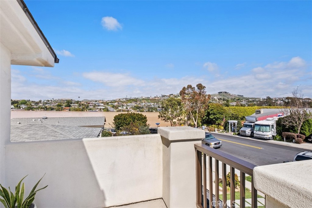 26571 Via Sacramento