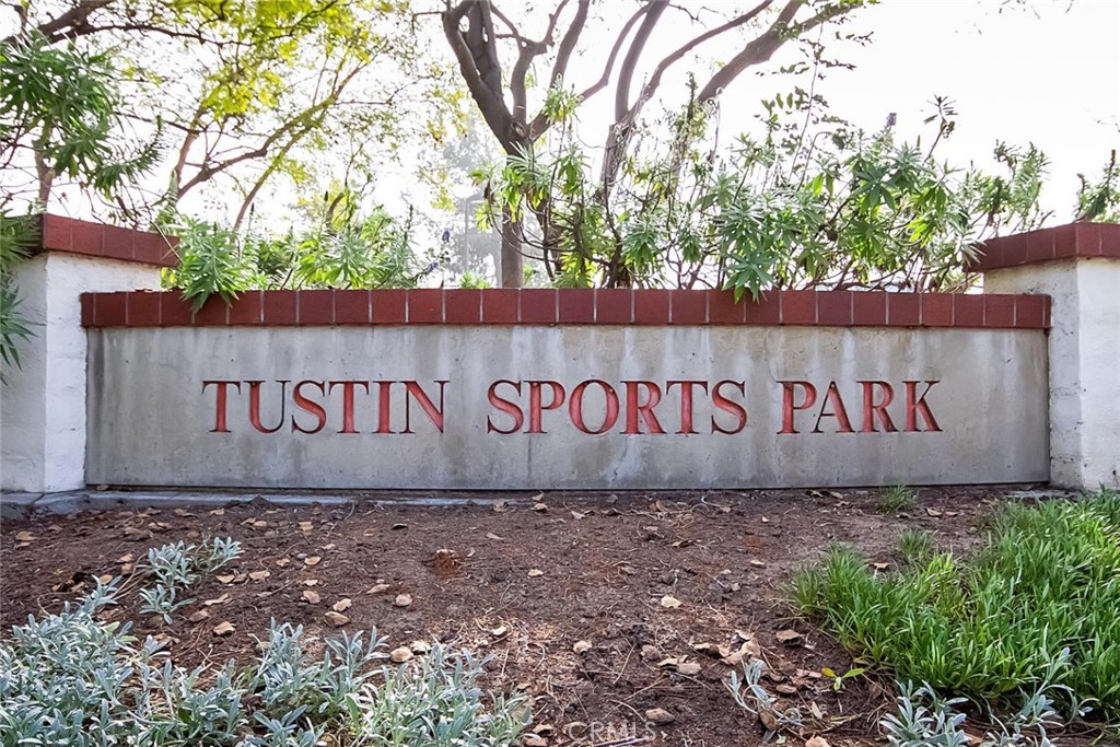 12841 Mackenzie Drive