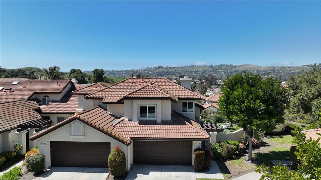 27379 Paseo La Serna