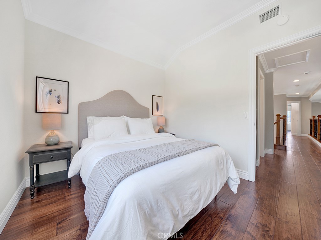 27379 Paseo La Serna