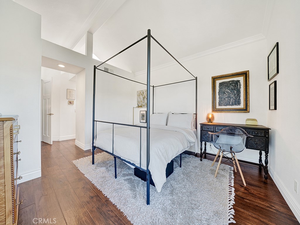 27379 Paseo La Serna