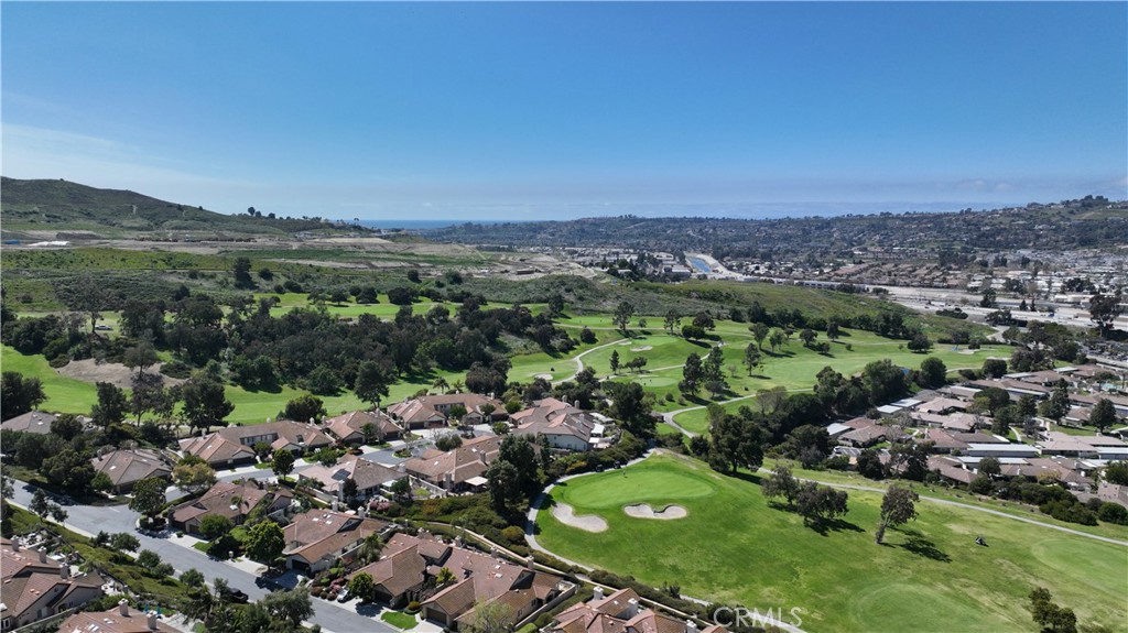 27379 Paseo La Serna