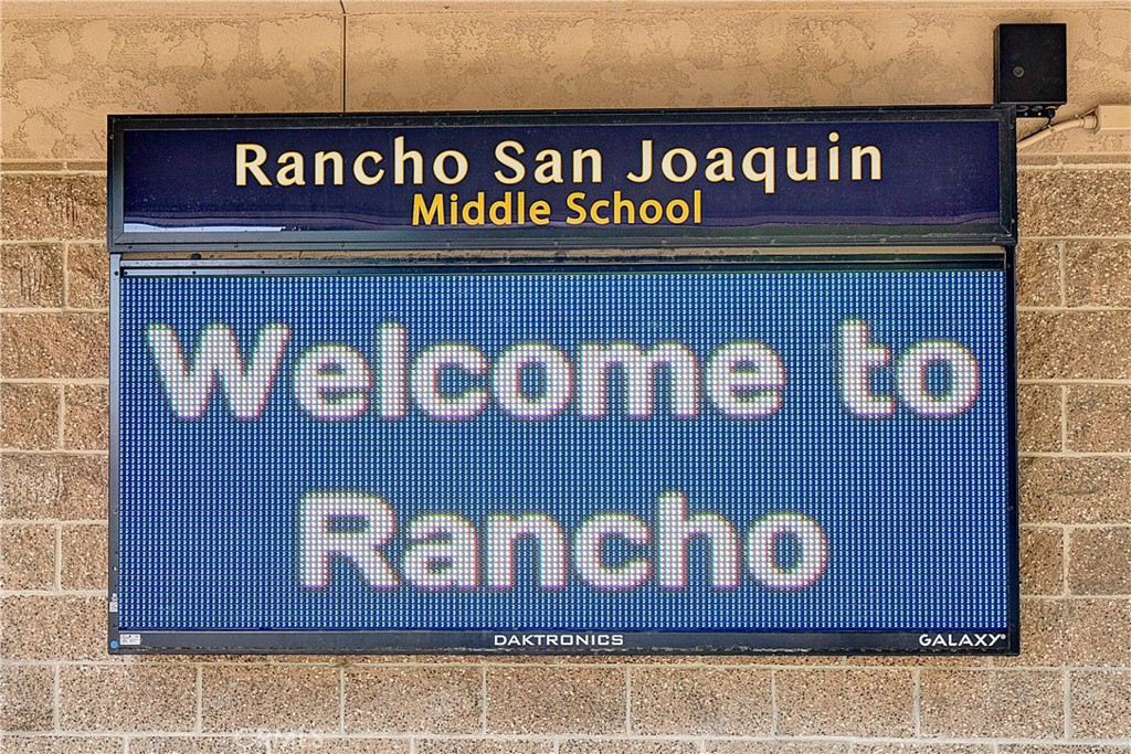 16 Queens Wreath Way