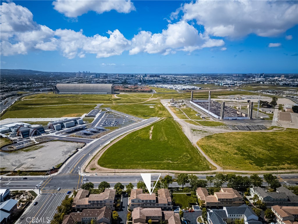 1512 Valencia Avenue