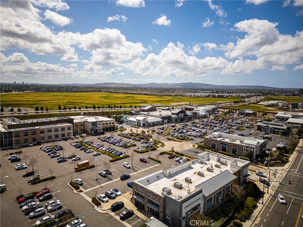 1512 Valencia Avenue