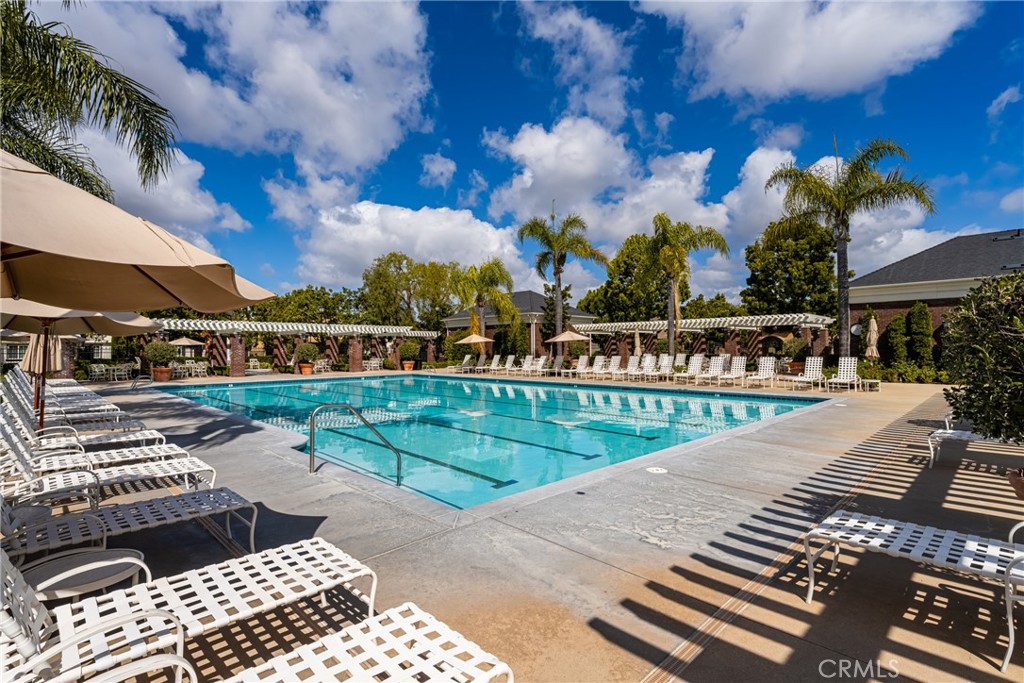 1512 Valencia Avenue