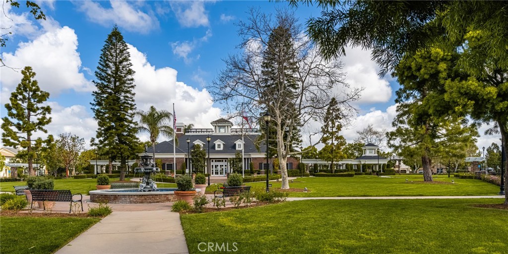 1512 Valencia Avenue