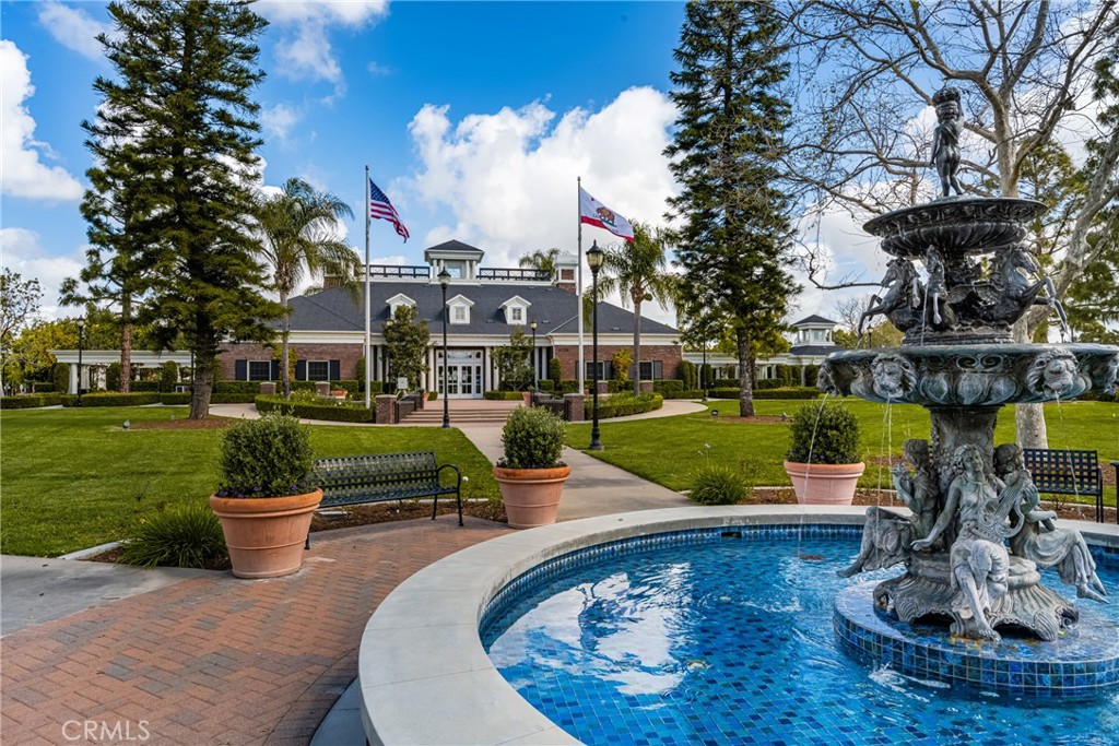 1512 Valencia Avenue