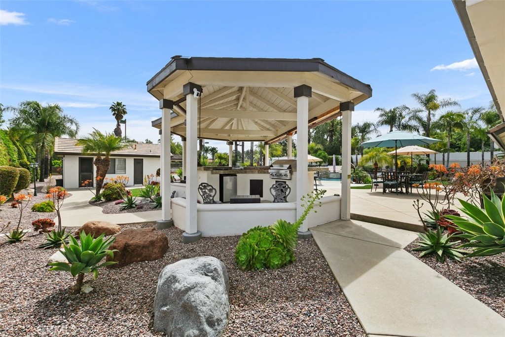 3141 Garretson Avenue