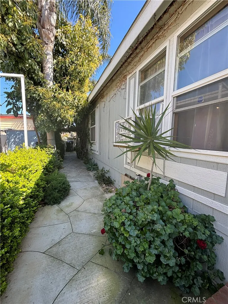 3101 S. Fairview St # 6