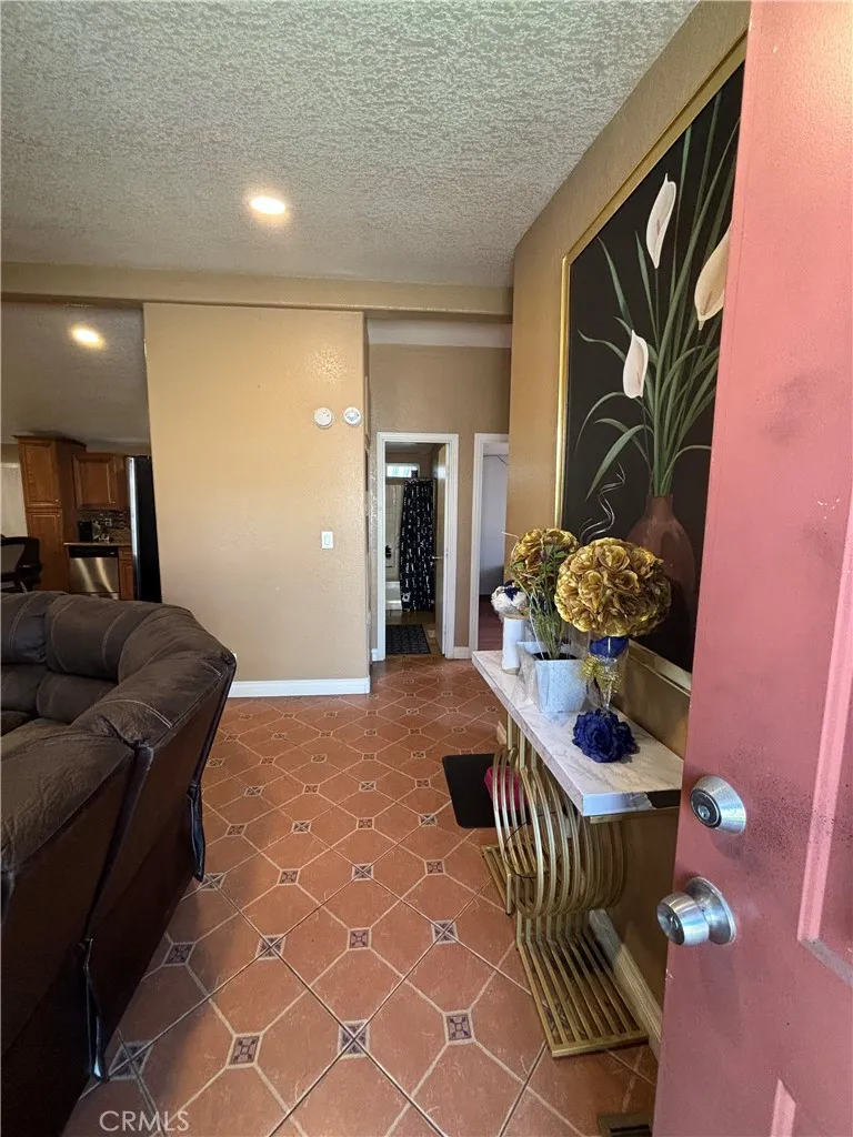 3101 S. Fairview St # 6