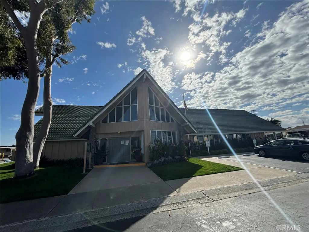 3101 S. Fairview St # 6