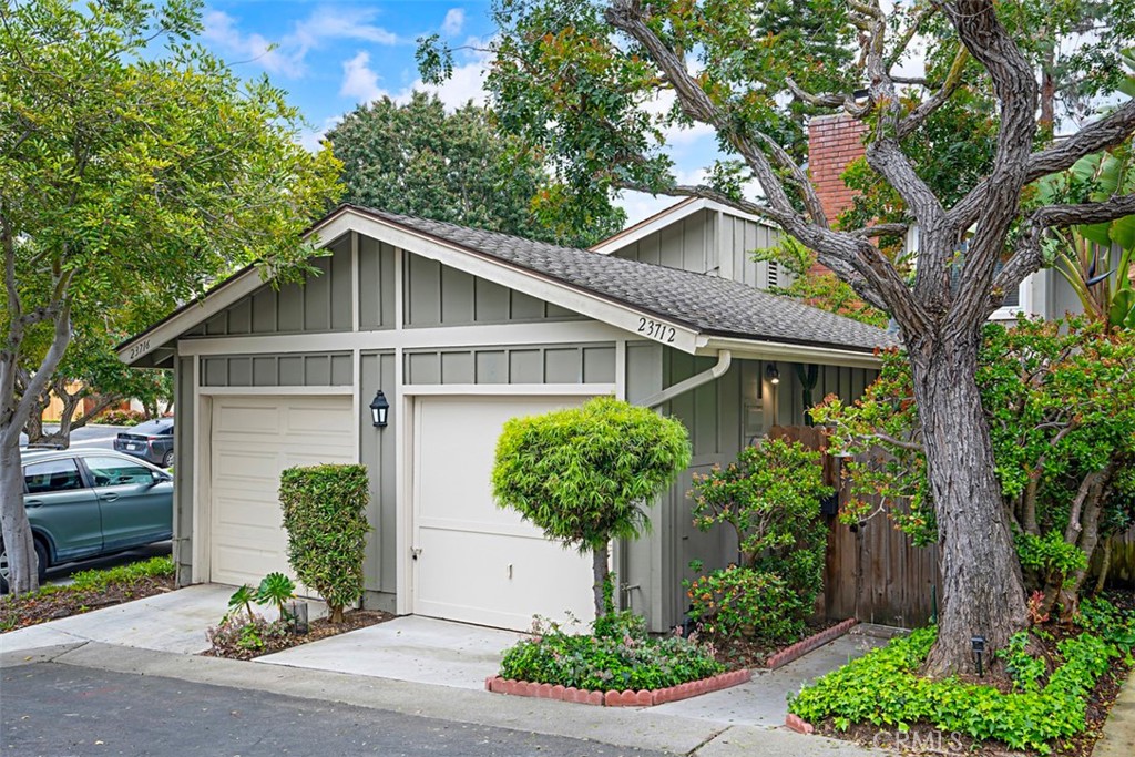 23712 Surf Cove