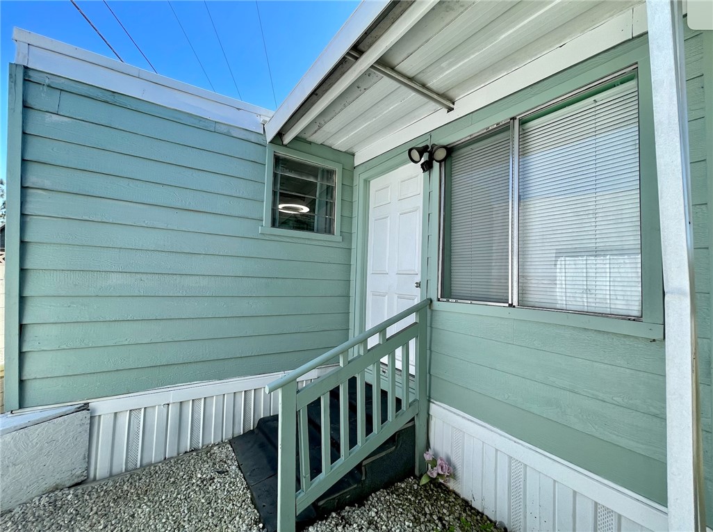 14352 Beach Boulevard 7