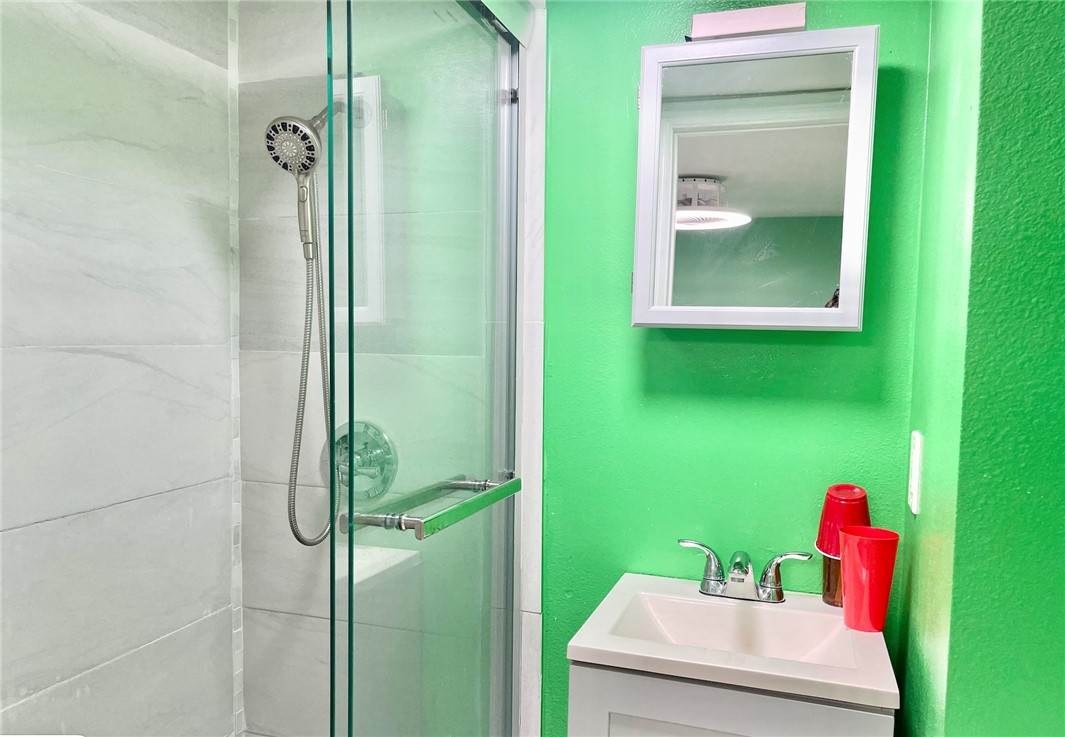 14352 Beach Boulevard 7