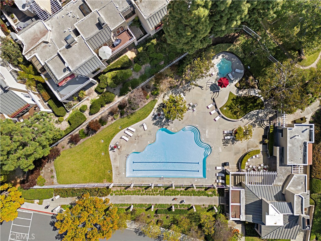 23247 Cherry Hills 46