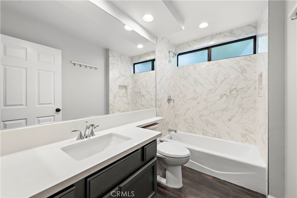 23247 Cherry Hills 46