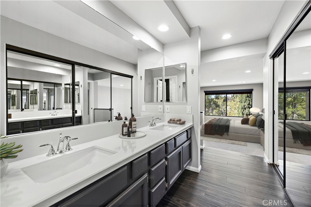 23247 Cherry Hills 46