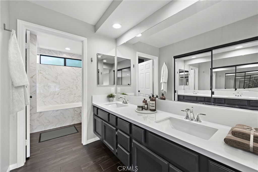 23247 Cherry Hills 46