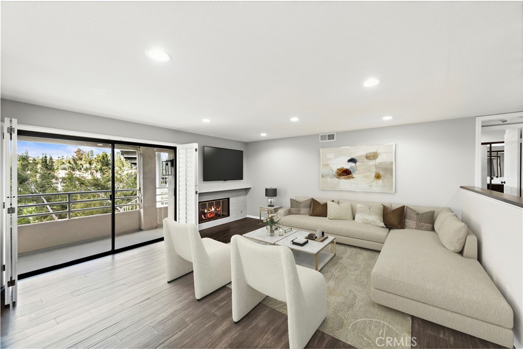 23247 Cherry Hills 46