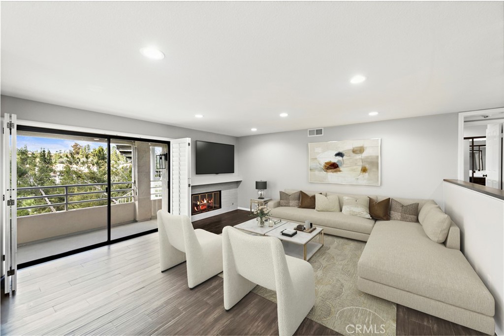 23247 Cherry Hills 46