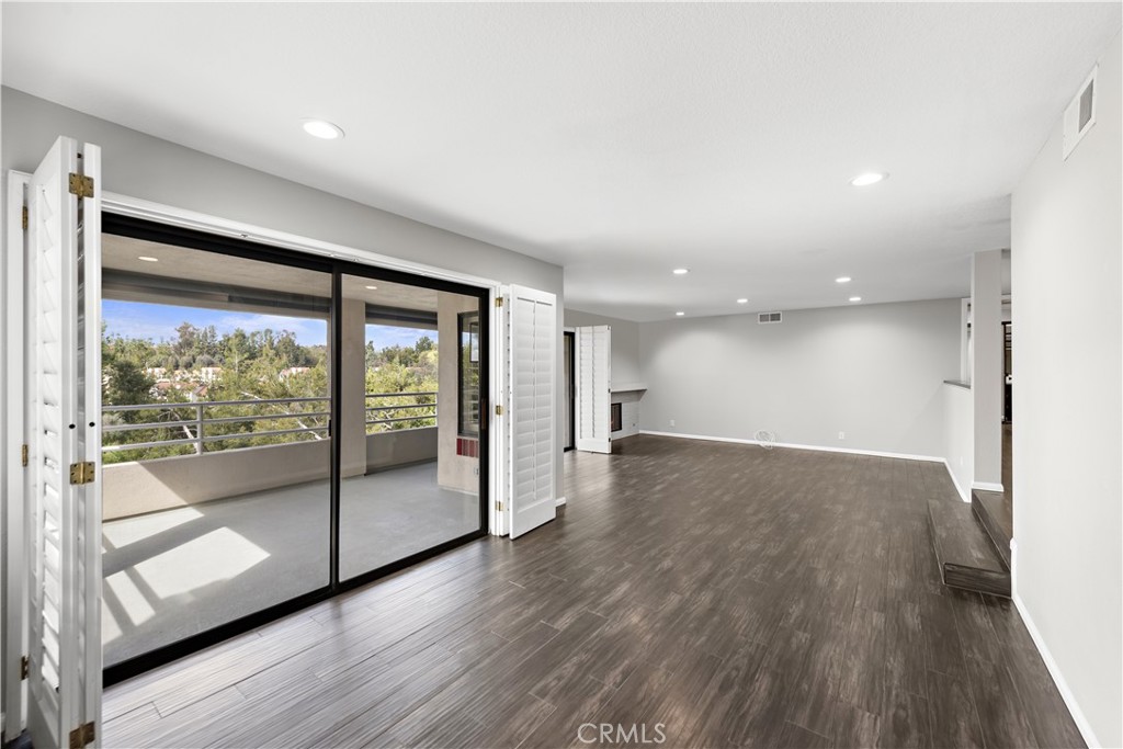 23247 Cherry Hills 46