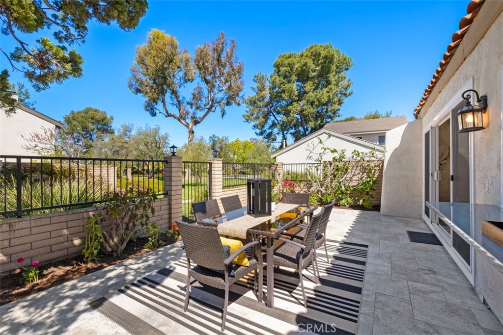 12 Redwood Tree Lane