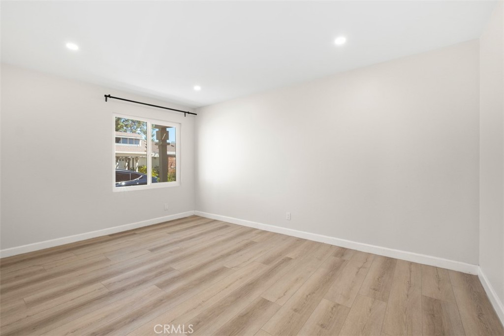 12 Redwood Tree Lane