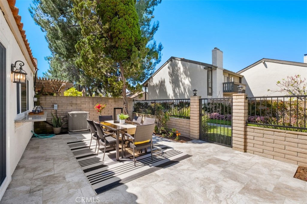 12 Redwood Tree Lane