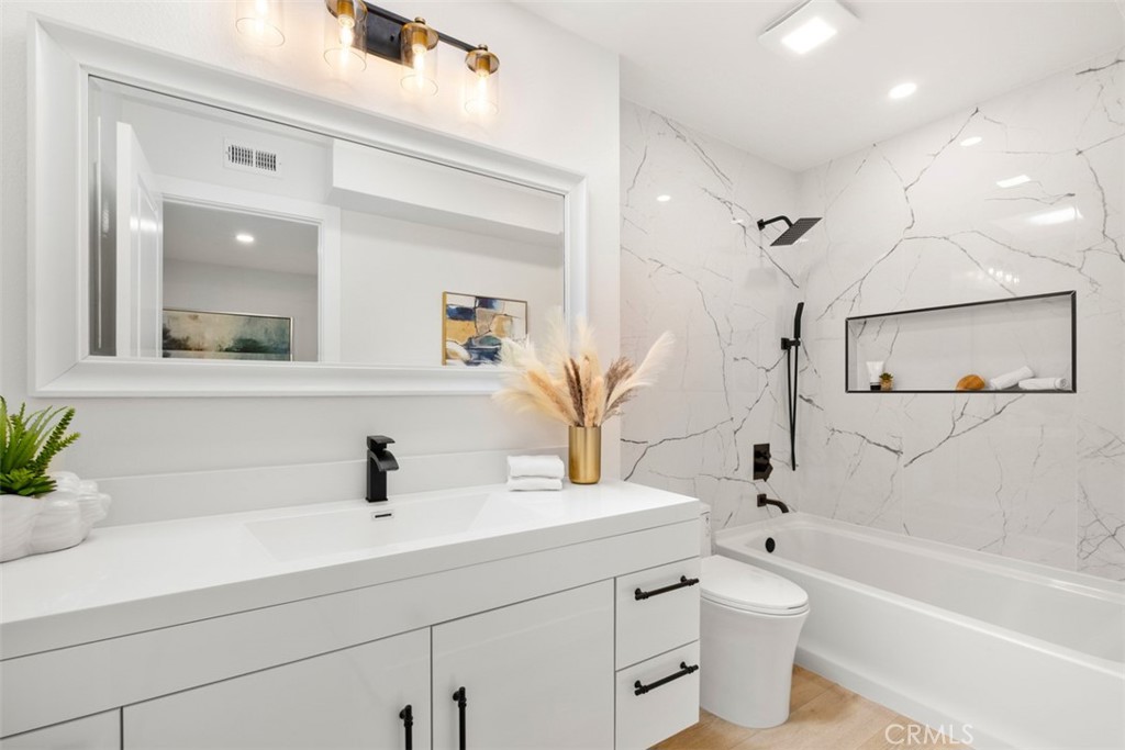 12 Redwood Tree Lane