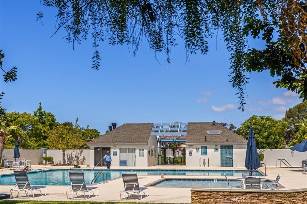 12 Redwood Tree Lane