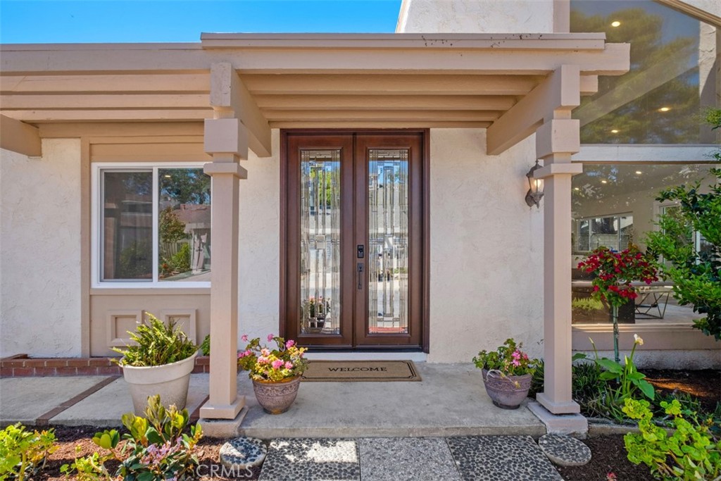 12 Redwood Tree Lane