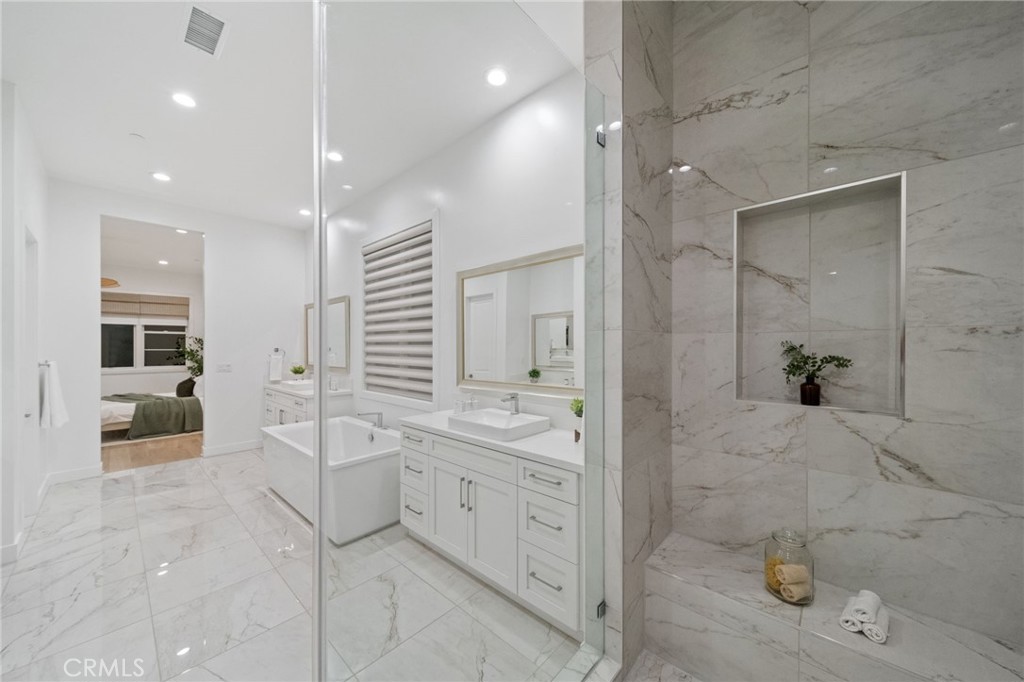 33590 Paseo Eternidad