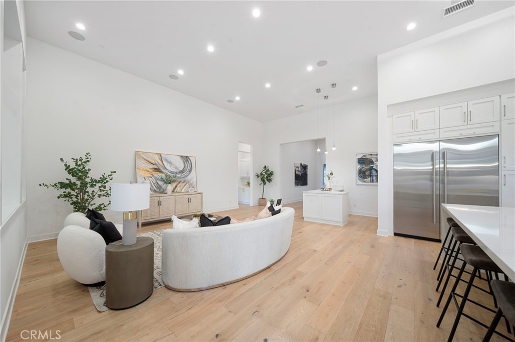 33590 Paseo Eternidad