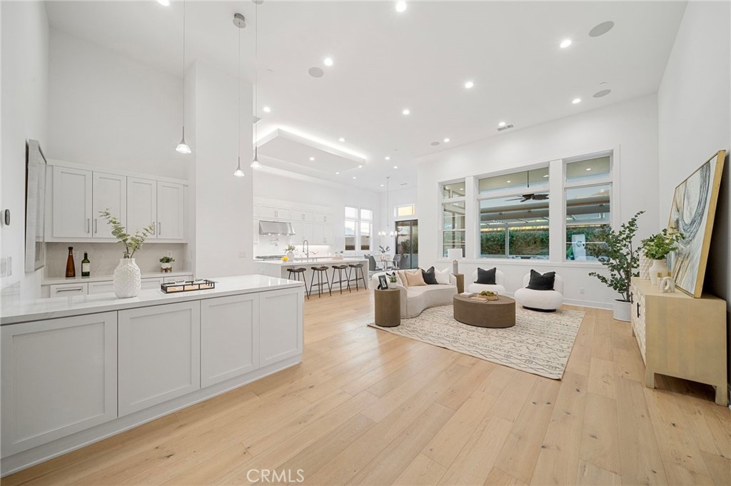 33590 Paseo Eternidad