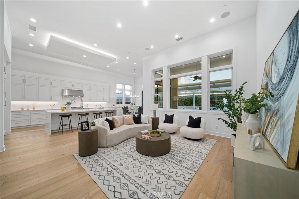 33590 Paseo Eternidad