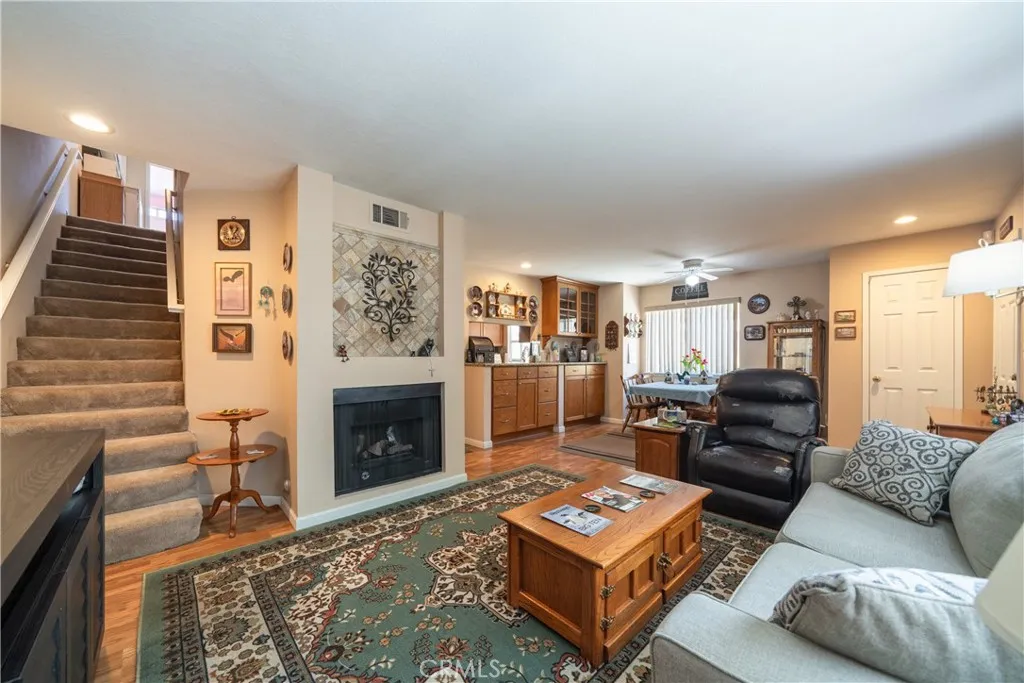 43485 30th Street W # 4