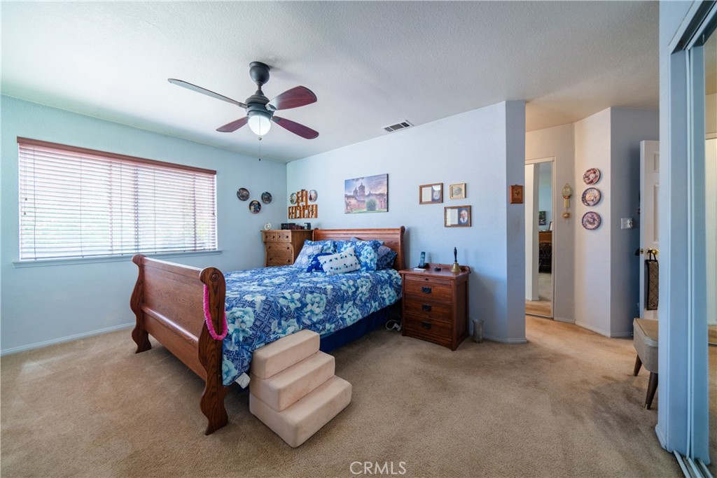 43485 30th Street W 4