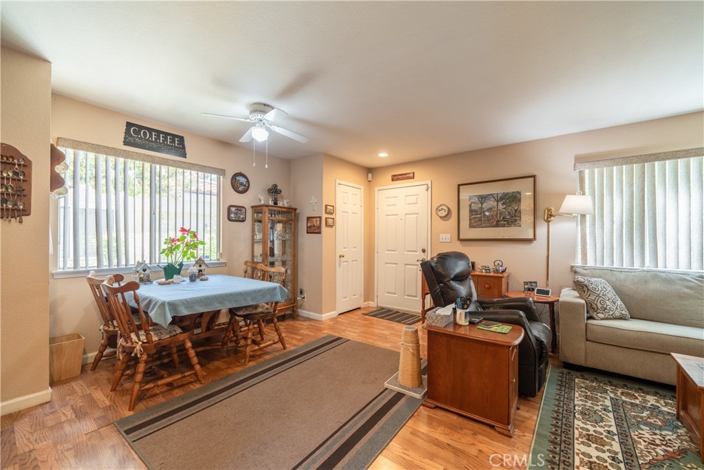 43485 30th Street W 4