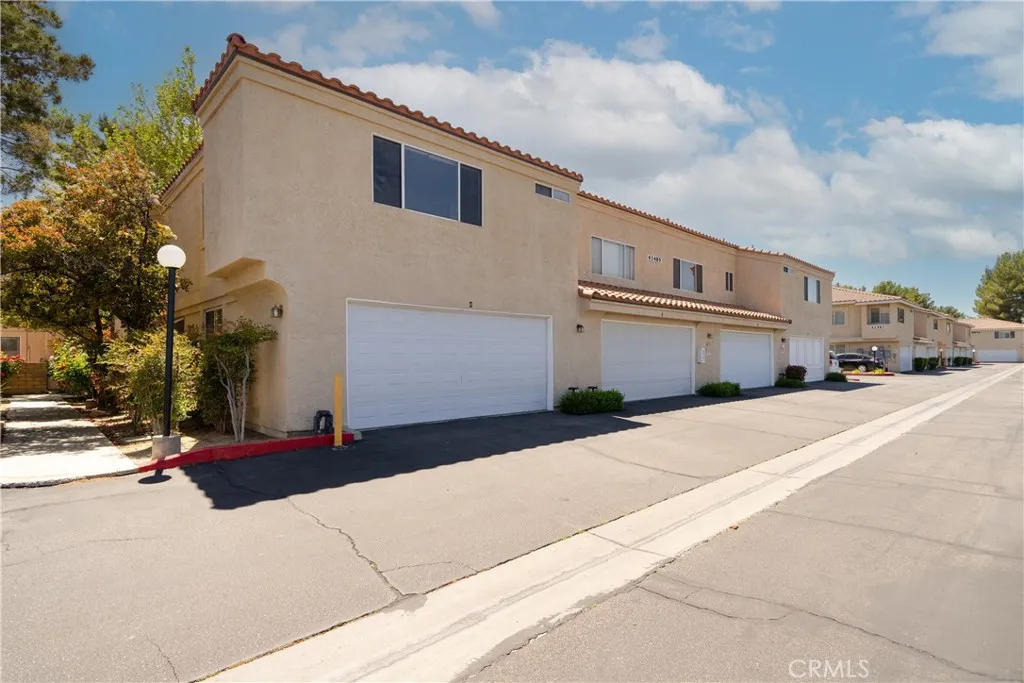 43485 30th Street W # 4