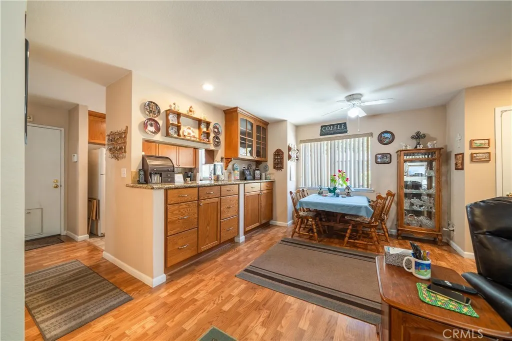 43485 30th Street W # 4