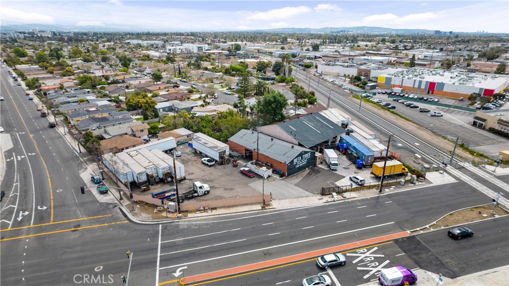 711 N Fairview Street