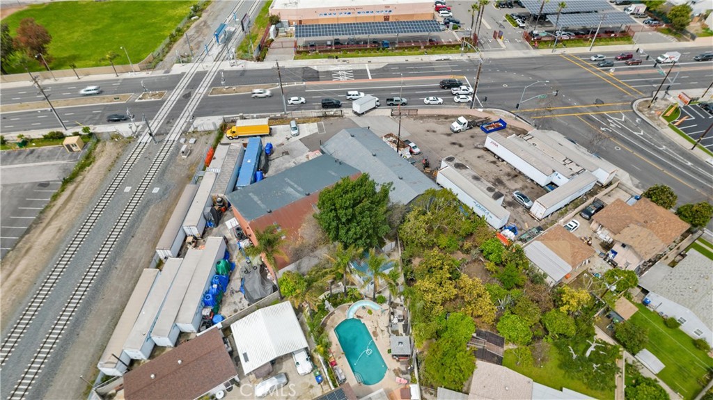 711 N Fairview Street