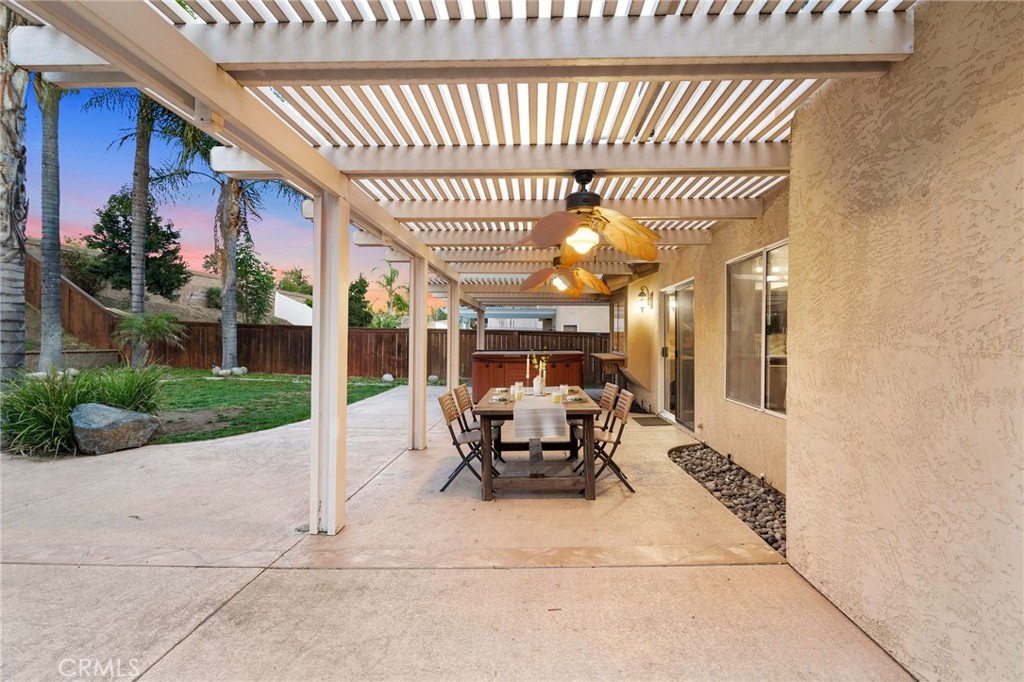 25220 Corte Sombrero