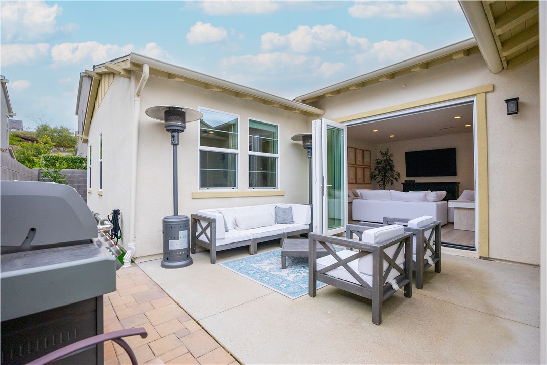 42 Alienta Lane