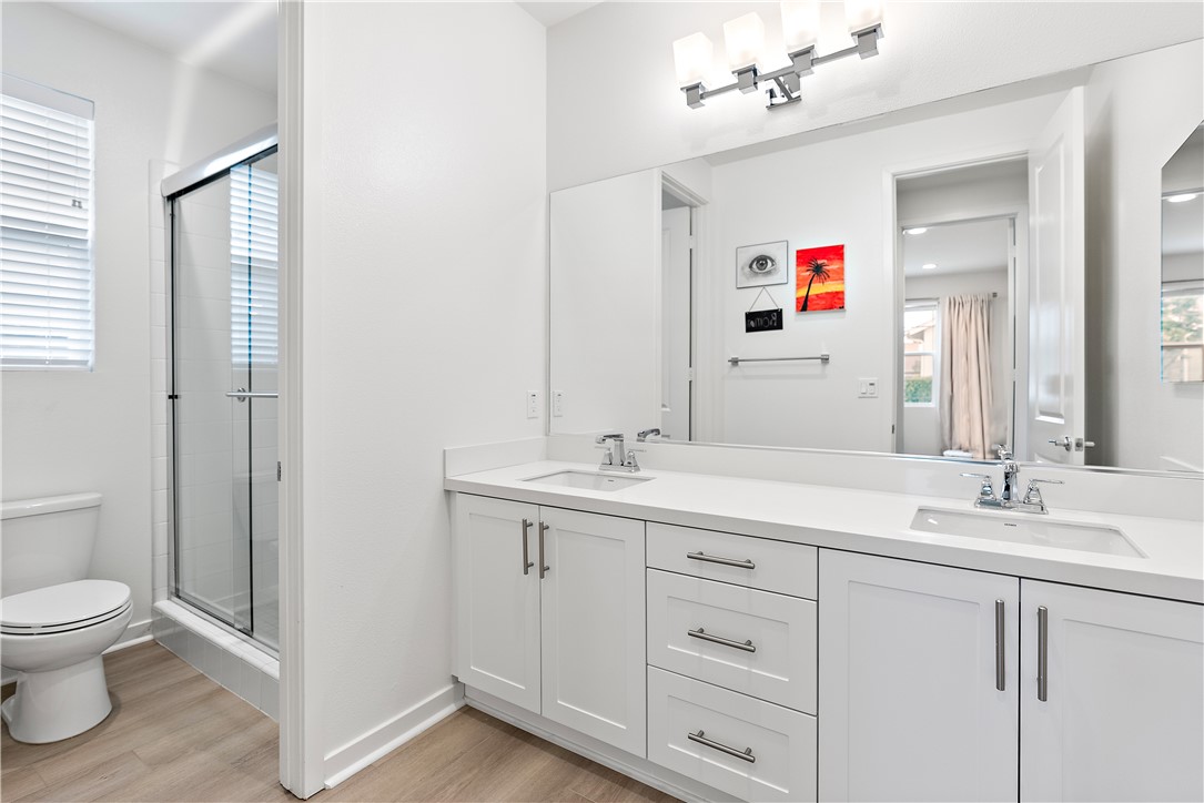 42 Alienta Lane